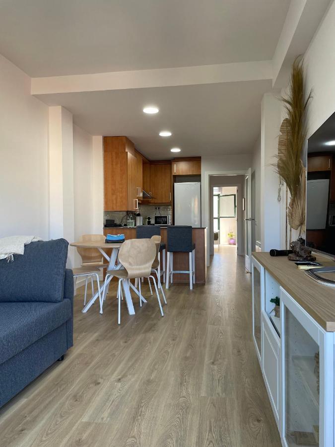 Acogedor Apartamento Vallparadis Con Parking تيراسا المظهر الخارجي الصورة